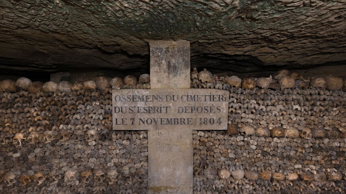 Estos laberinto de túneles se extienden a lo largo de 300 kilómetros. Foto: catacombes.paris.fr.