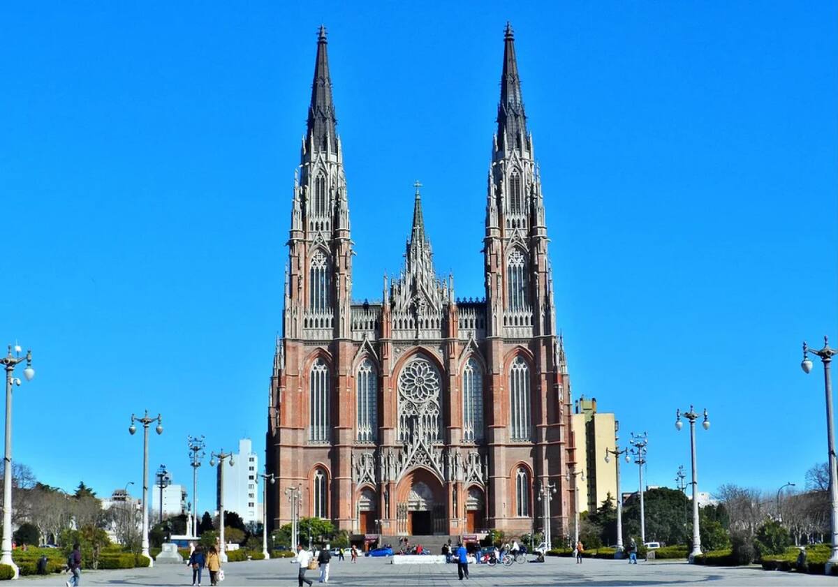 Catedral de La Plata. Foto NA