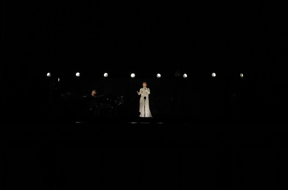 Céline Dion en la inauguración de los Juegos Olímpicos. Foto: Reuters