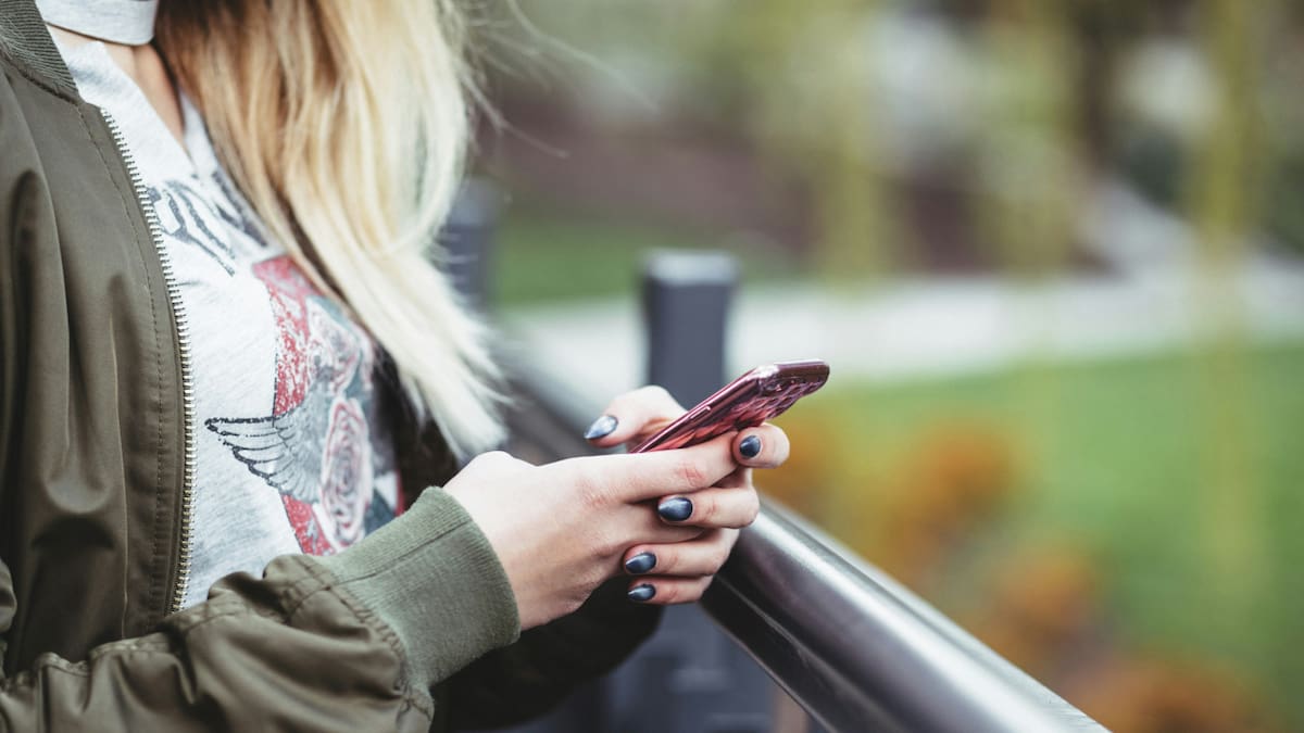 Estados Unidos propone avisos sobre la salud mental en las redes sociales. Foto: ilustrativa, Unsplash.