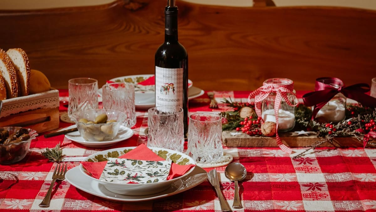 Cena navideña. Foto: Unsplash.