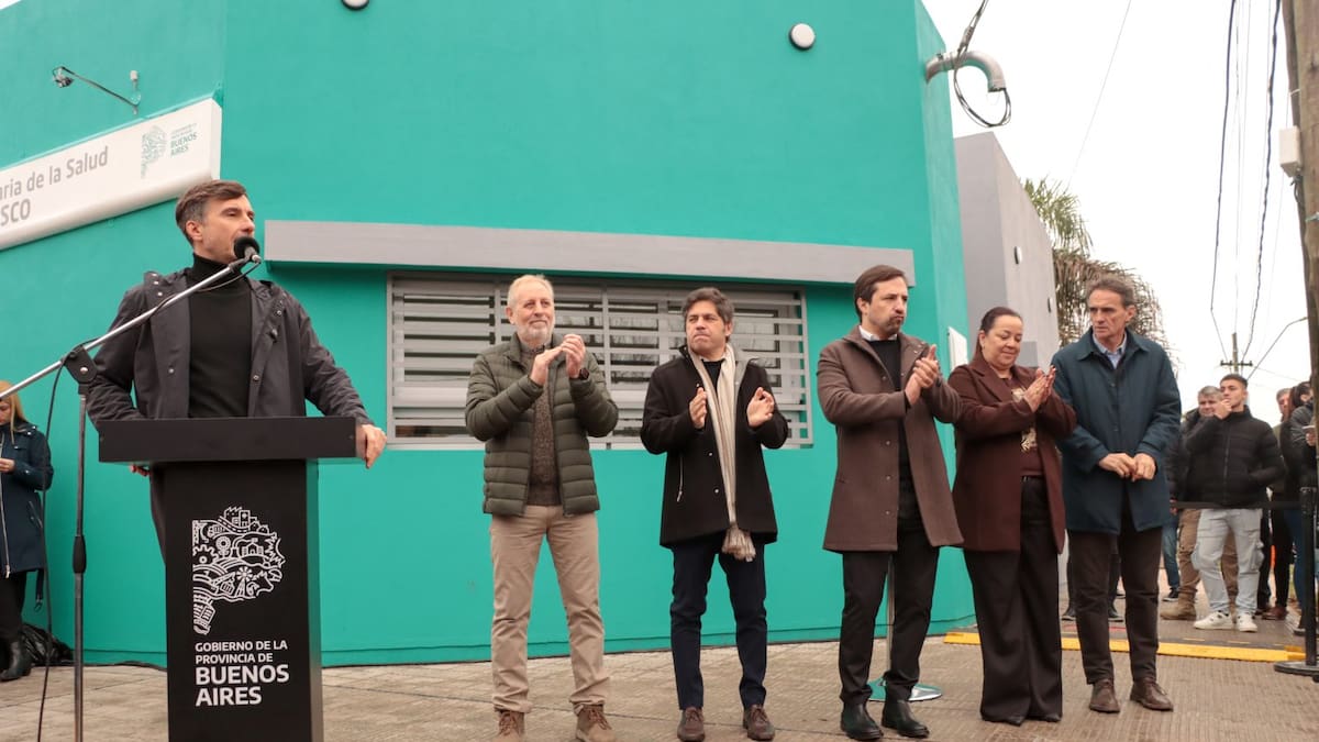 Axel Kicillof y Lucas Ghi inauguraron el nuevo Centro de Salud Papa Francisco en Castelar