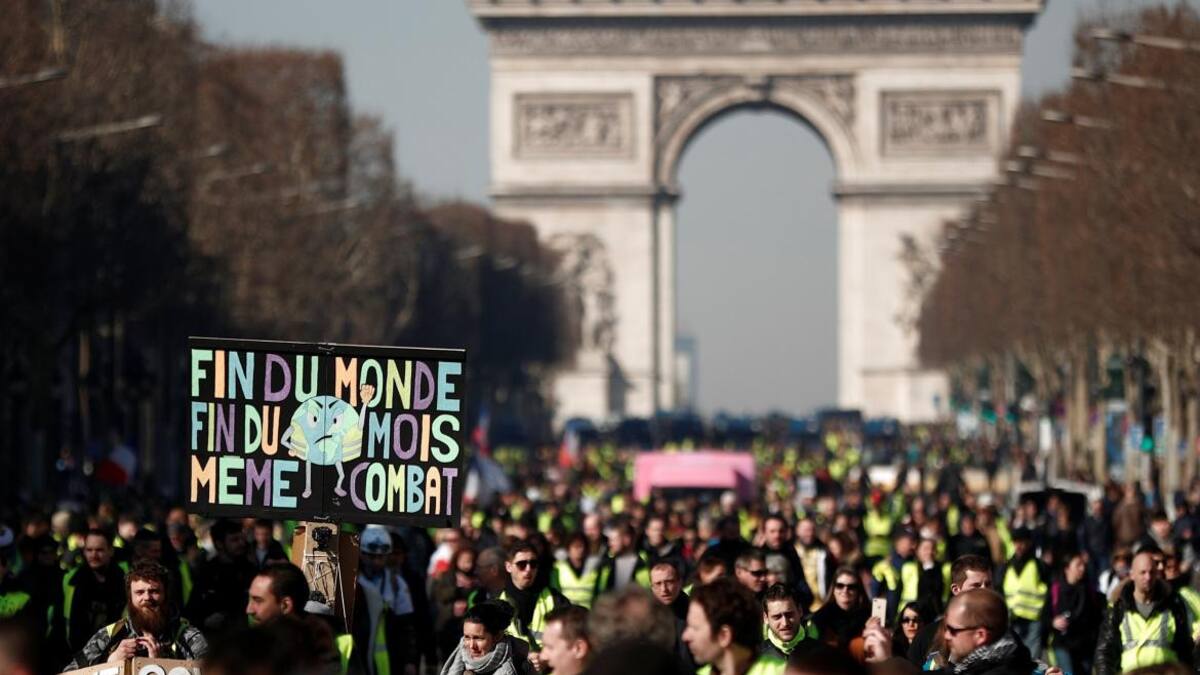 Chalecos amarillos - protestas en París Reuters