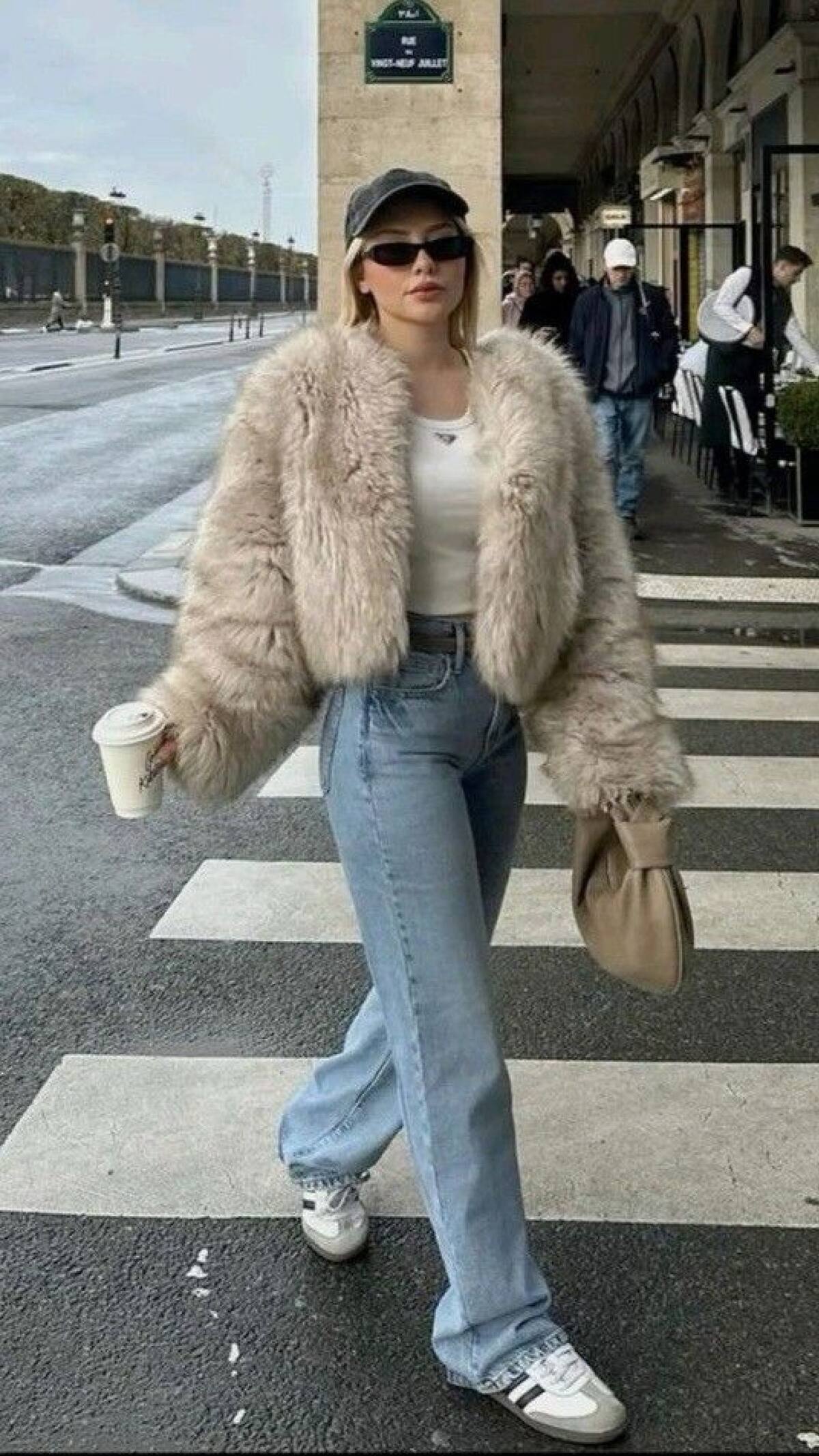 Chaquetas cazadoras peludas. Foto Pinterest Vianey Portillo
