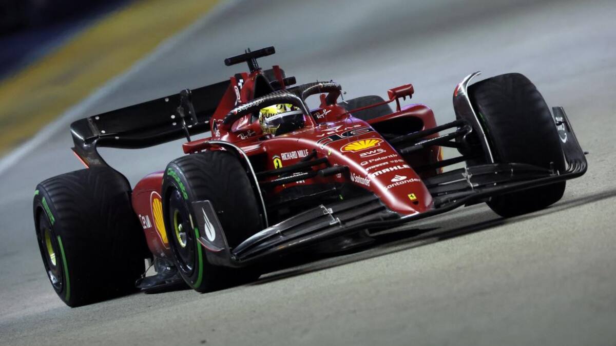 Charles Leclerc en el Gran Premio de Singapur. Foto: REUTERS.