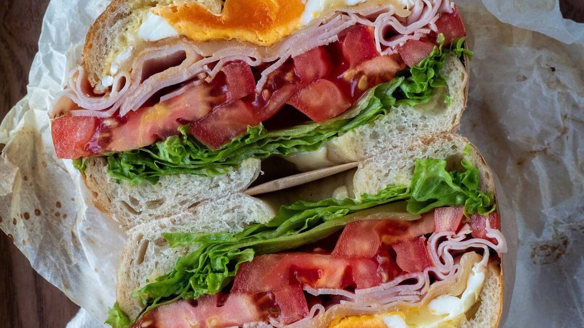 Cómo hacer el sándwich preferido del chef Martín Berasategui.