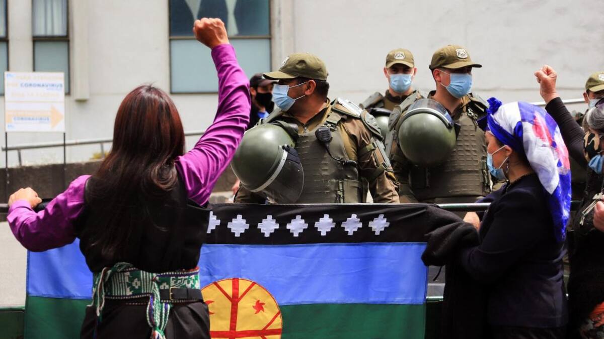 Chile, militares, mapuches, AFP