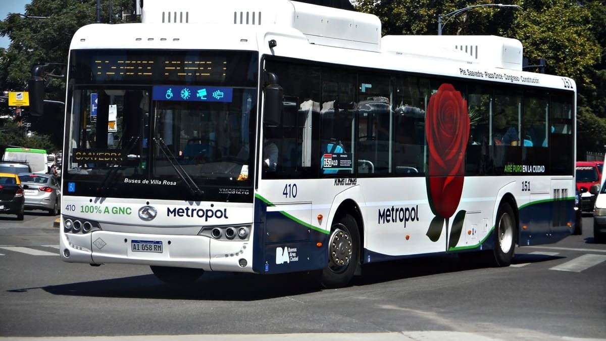 China desembarca en el transporte público de la Argentina: la Nueva Metropol invirtió US$45 millones en 150 colectivos
