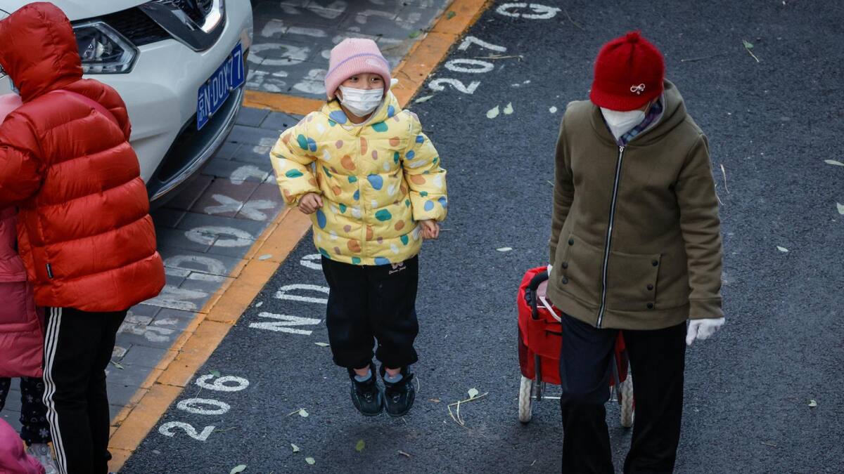 Disminuye el brote de enfermedades respiratorias en China. EFE