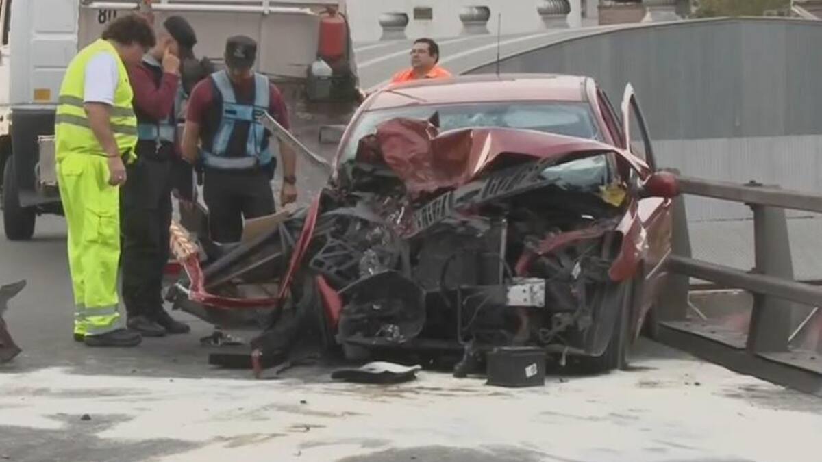 Choque - autopista 25 de Mayo