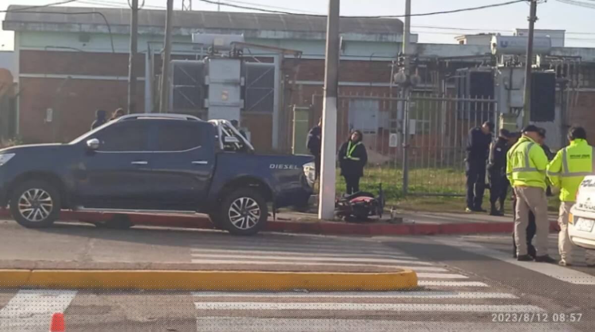 Choque de Christian Cavani, hermano de Edinson, en Uruguay. Foto: laguardia.uy.