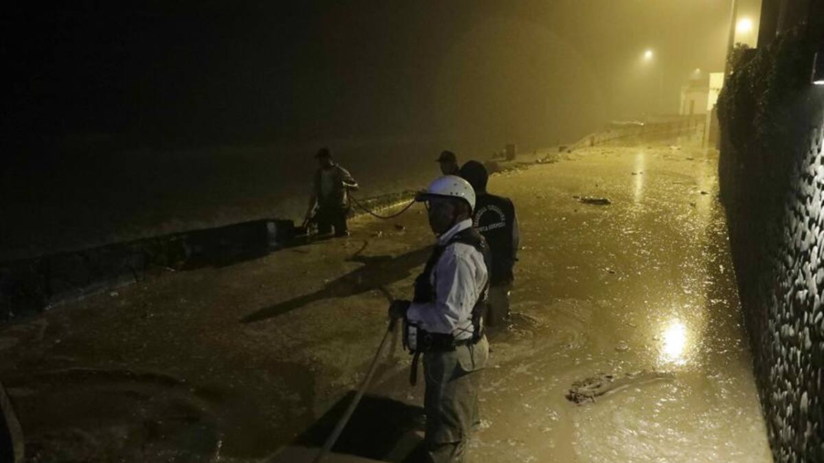 Ciclón Yaku _ Perú. Foto Efe