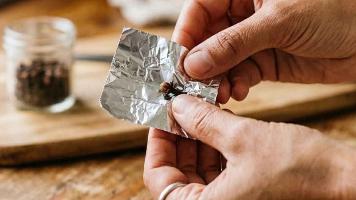 Clavo de olor envuelto en papel aluminio: el truco recomendado por el Feng Shui para atraer protección y prosperidad