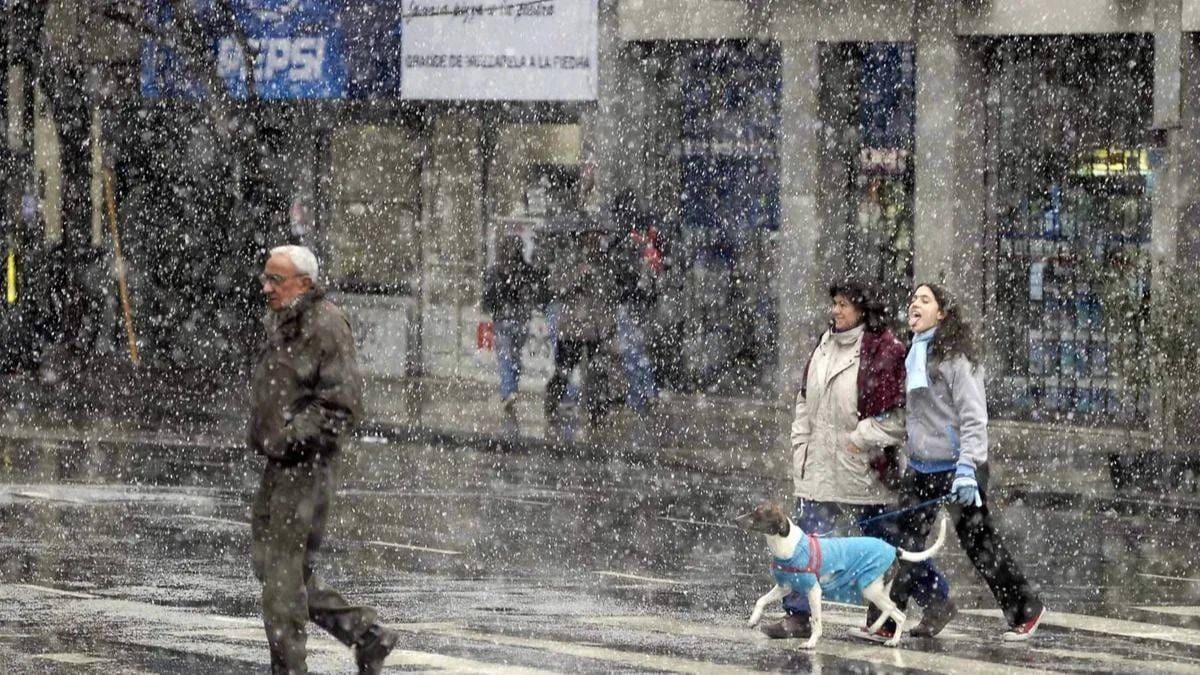 Buenos Aires sigue helada y crece la chance de lluvias: qué día cambia el tiempo