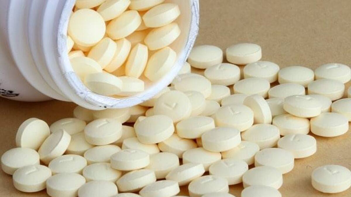 Colchicina, fármaco, salud