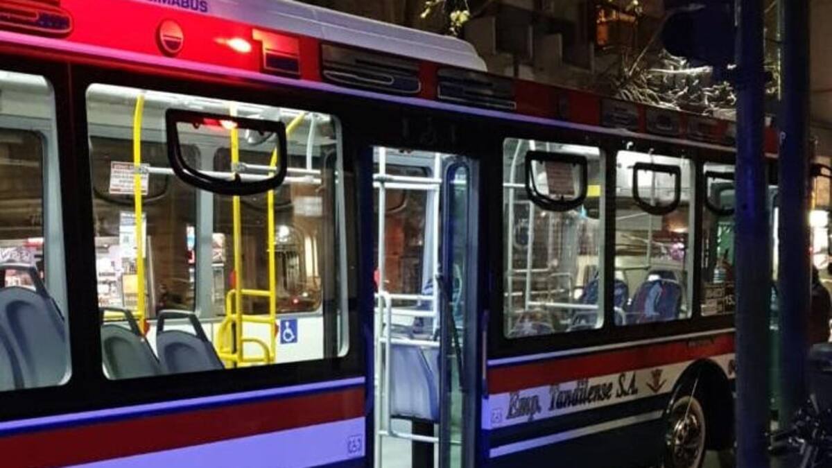 Colectivo en Palermo donde un pasajero fue acuchillado