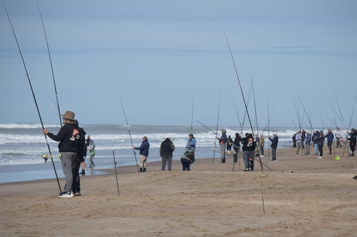 CLUB DE PESCA, CAZA Y NÁUTICA