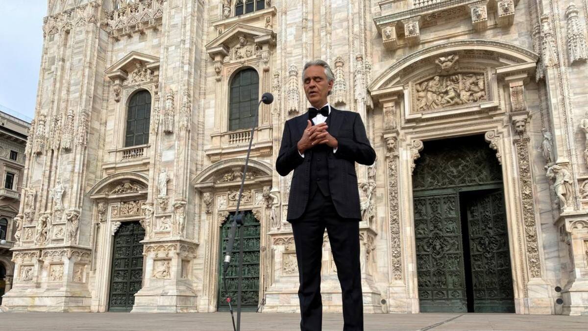 Concierto de Andrea Bocelli por Pascuas en el Domo de MIlán, REUTERS