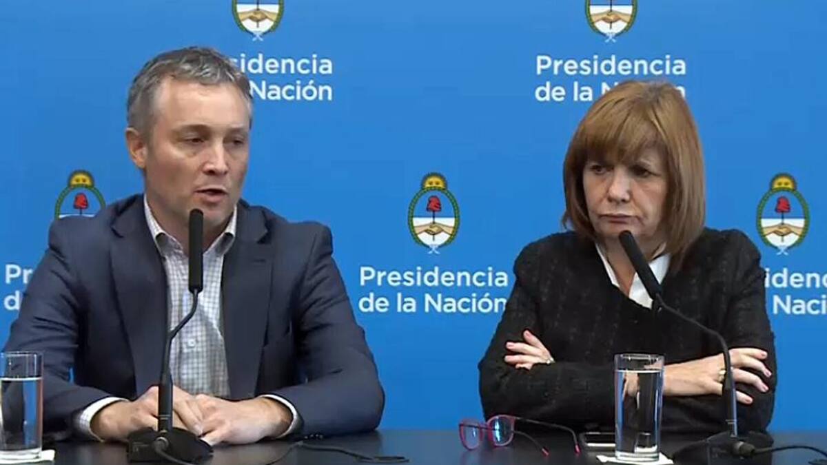 Conferencia de de Andreis y Bullrich - Casa de Gobierno - Elecciones 2019