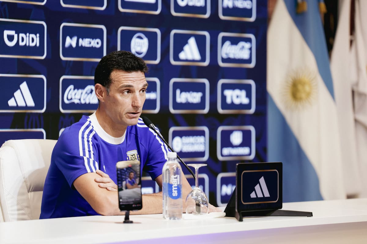 Conferencia de prensa de Lionel Scaloni.