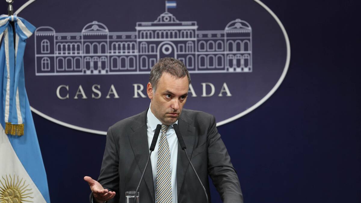 Conferencia de prensa de Manuel Adorni. Foto: NA.