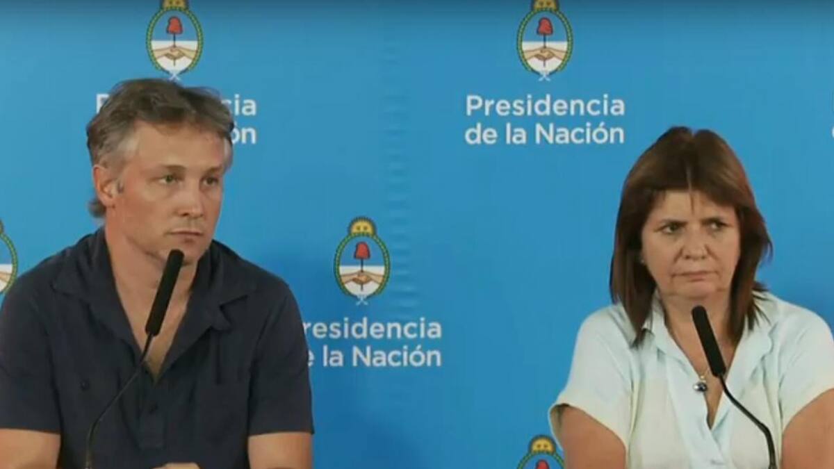 Conferencia de prensa de Patricia Bullrich y Fernando De Andreis - sobre marcha de Moyano