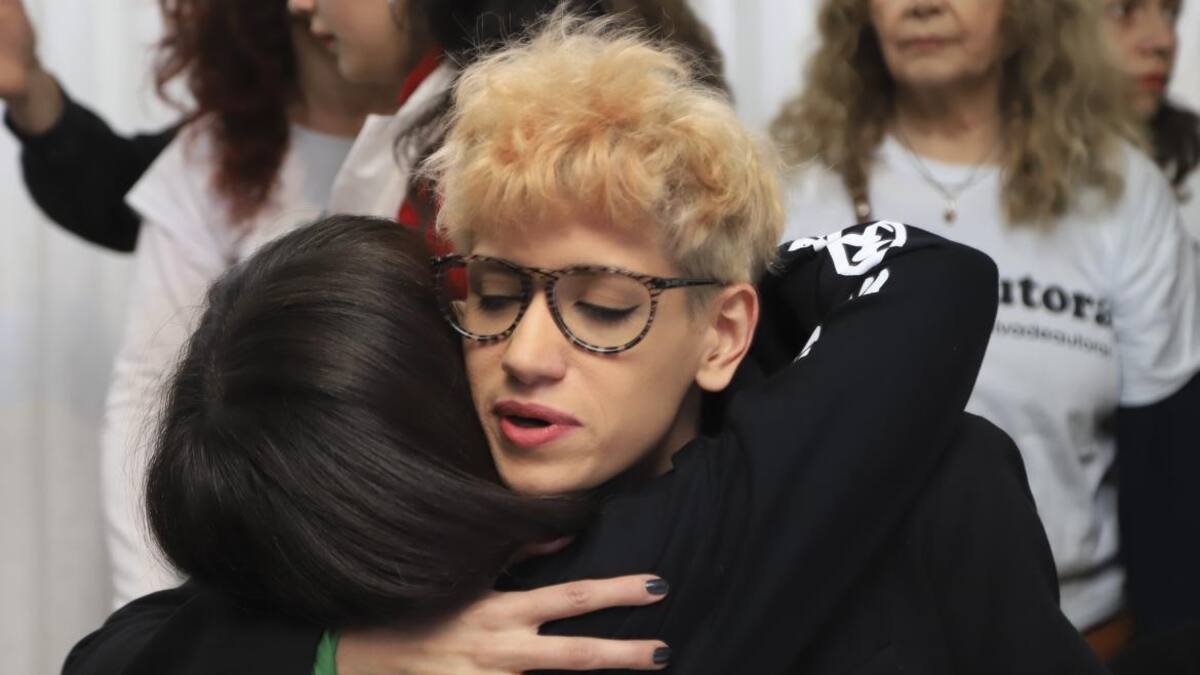 Conferencia de presa de Actrices Argentinas en el Hotel Bauen, Anahí de la Fuente, NA