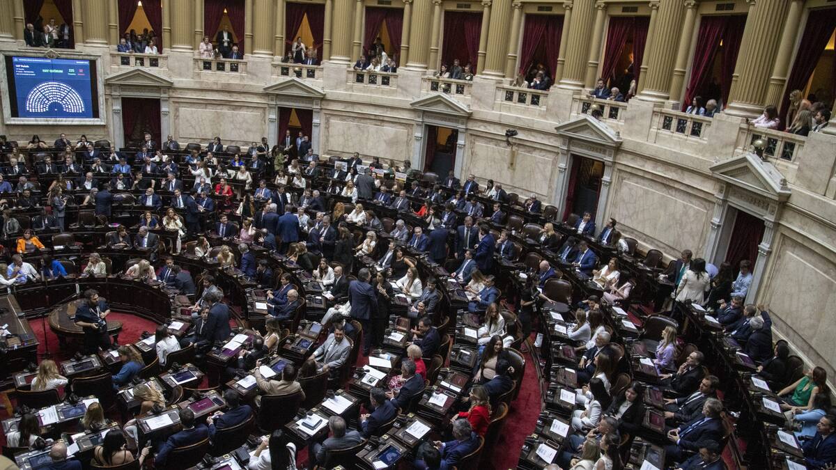 Comienzan las sesiones extraordinarias en el Congreso Nacional.