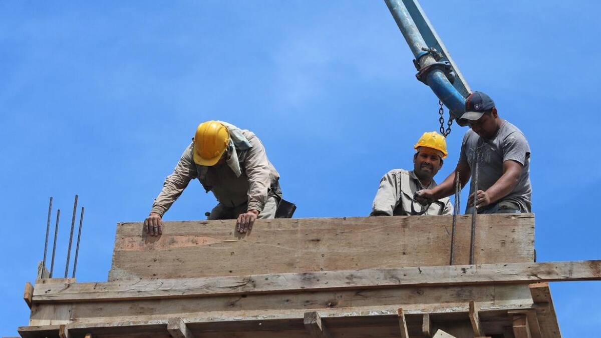 Construcción, obra en construcción, materiales para la construcción, Foto NA