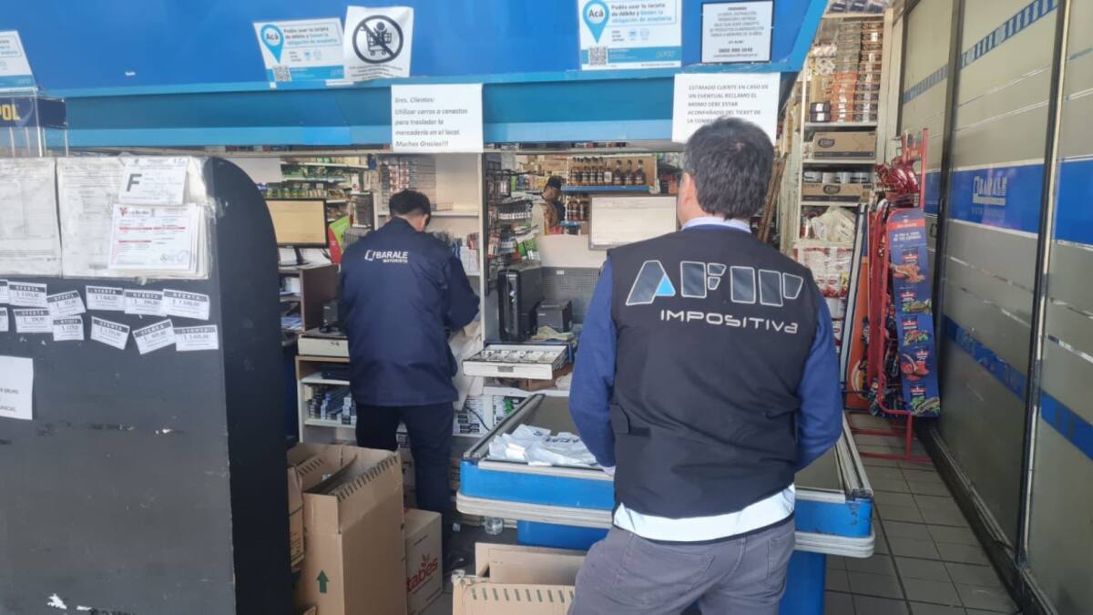 Control de AFIP a supermercado. Foto: Prensa.