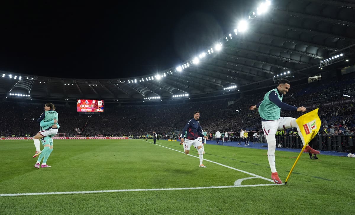 Copa Italia entre Bologna y Milan. Foto: REUTERS