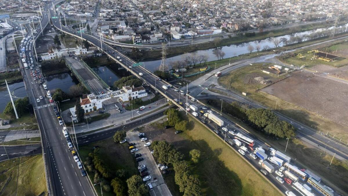 Coronavirus, Argentina, pandemia, controles de tránsito, NA