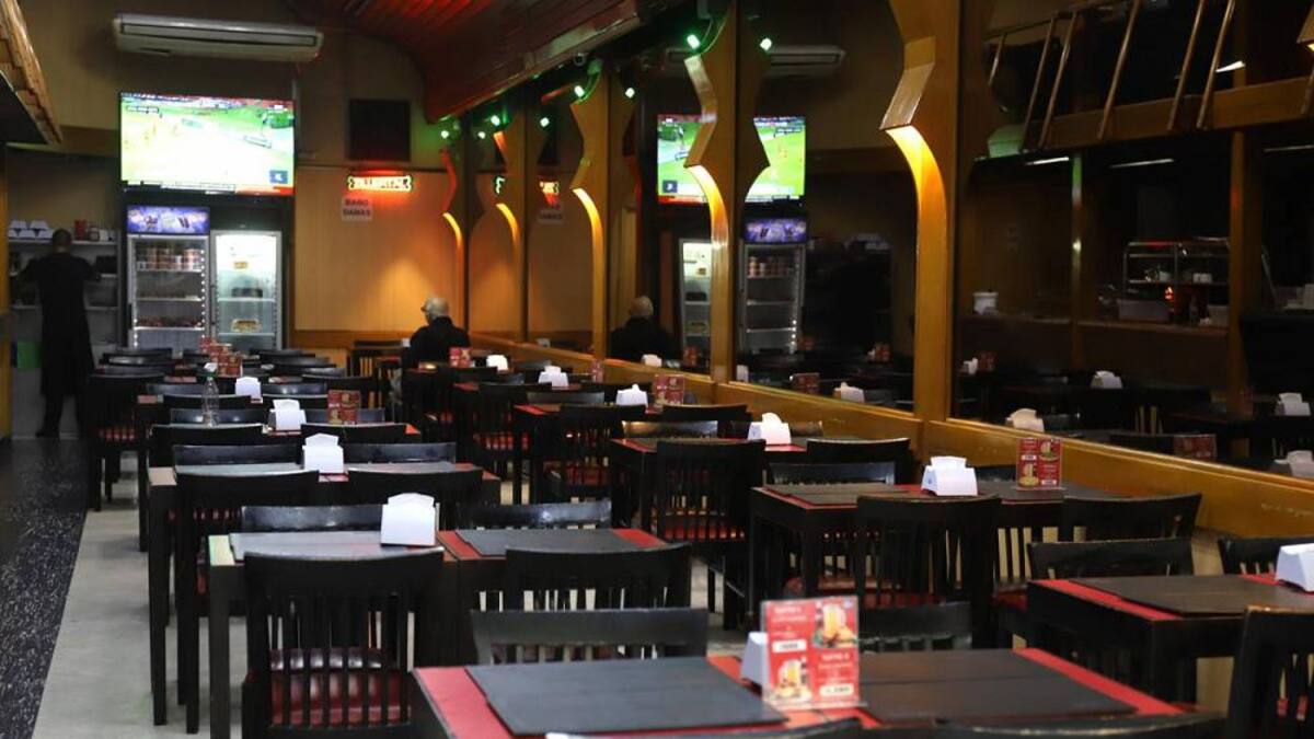 Coronavirus, Argentina, restaurant vacío
