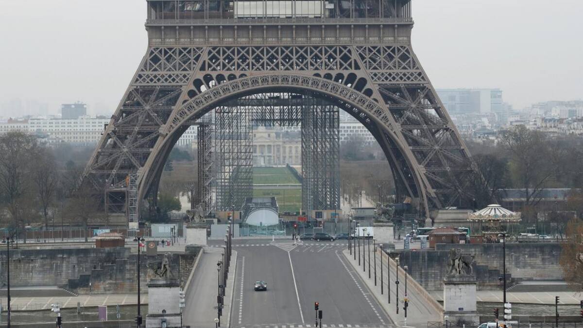 Coronavirus en Francia, Torre Eiffel, REUTERS