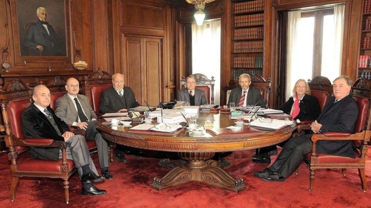 El conflicto por la vuelta a cases presenciales llegó a la Corte Bonaerense