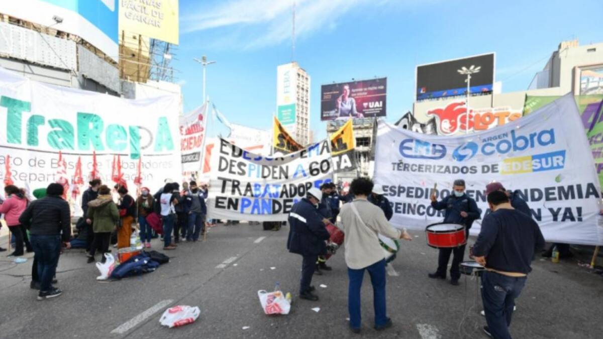 Corte total en Puente Pueyrredón, NA