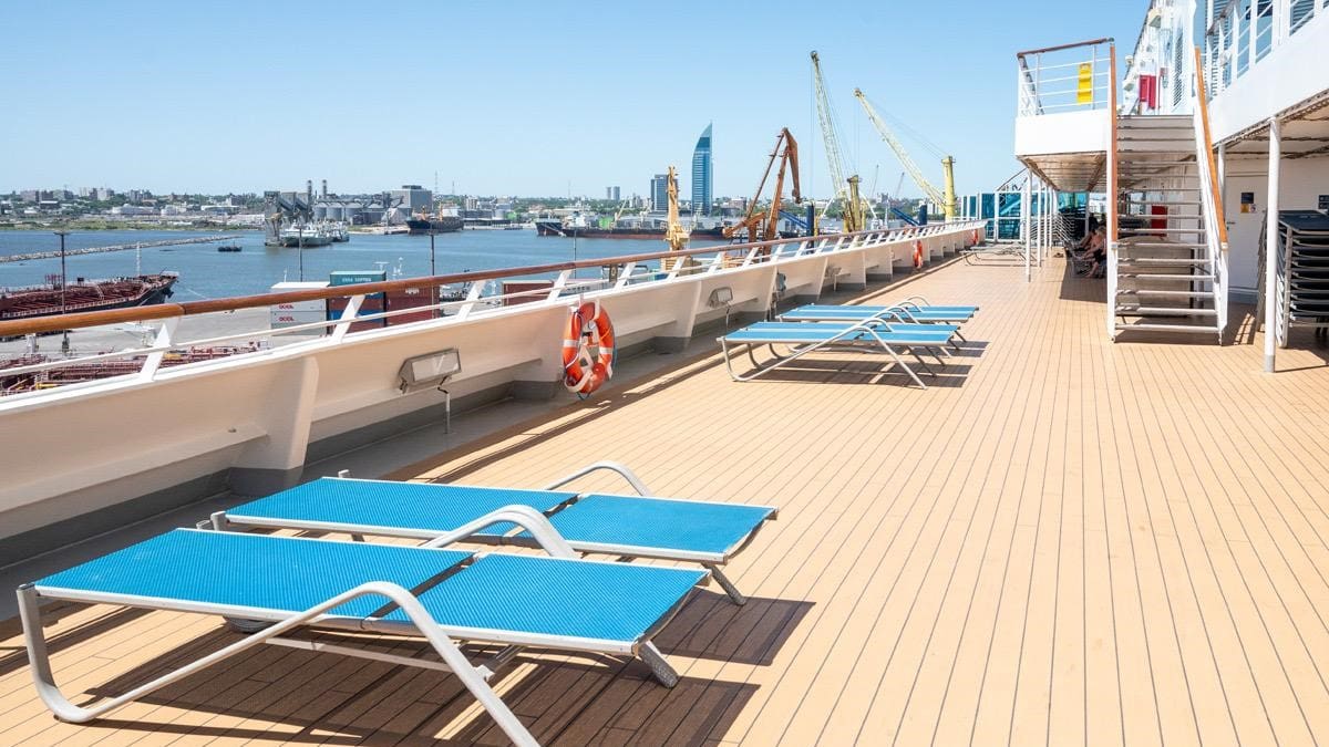 Arrancó la temporada de cruceros en Buenos Aires: cuánto salen y qué ofrecen el más accesible y el más lujoso este verano