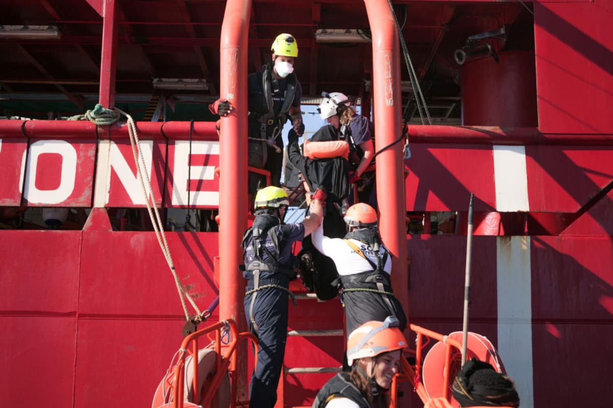 Crisis migratoria, barco en el Mediterráneo. Foto: EFE