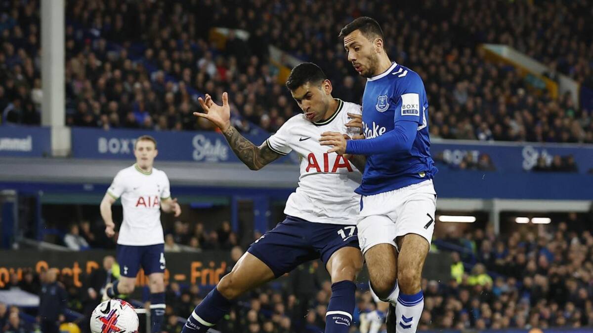 Cristian Romero; Everton vs. Tottenham Hotspur. Foto: Reuters.