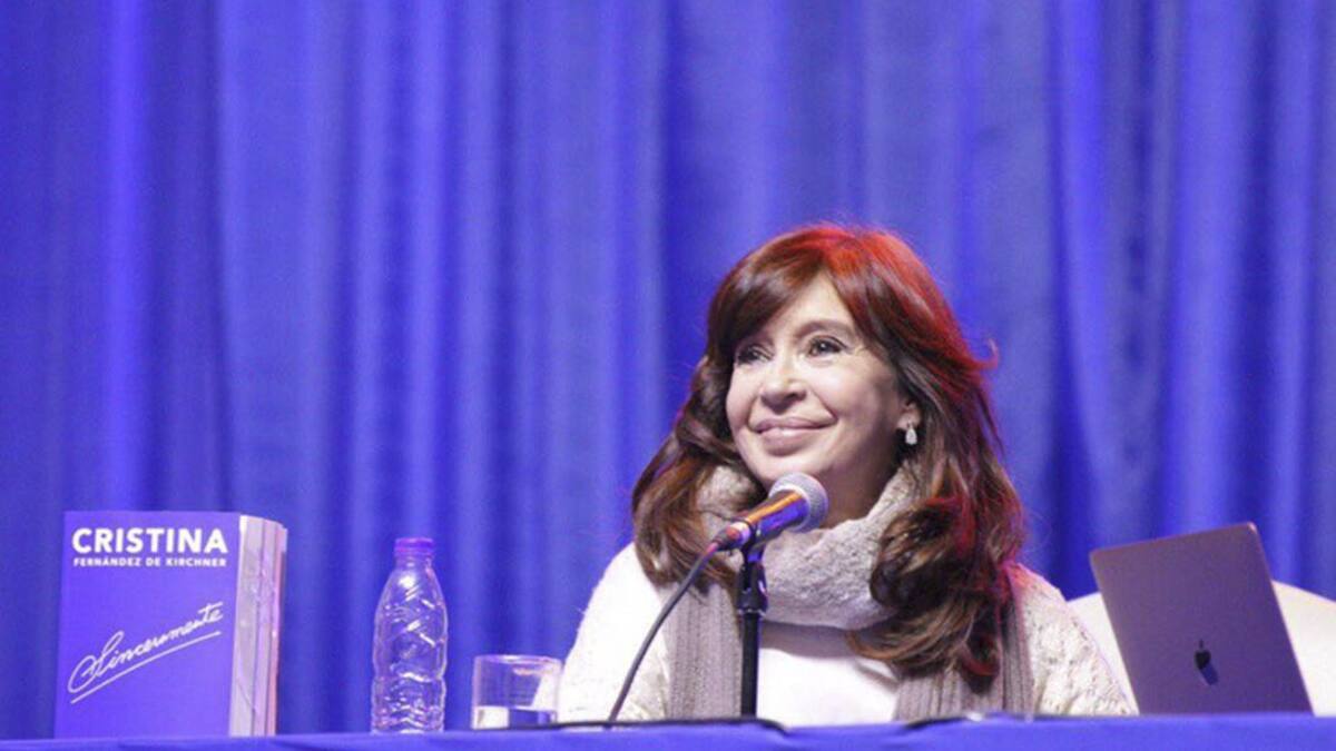 Cristina Kichner en Santa Cruz para la presentación de su libro (Agencia NA)