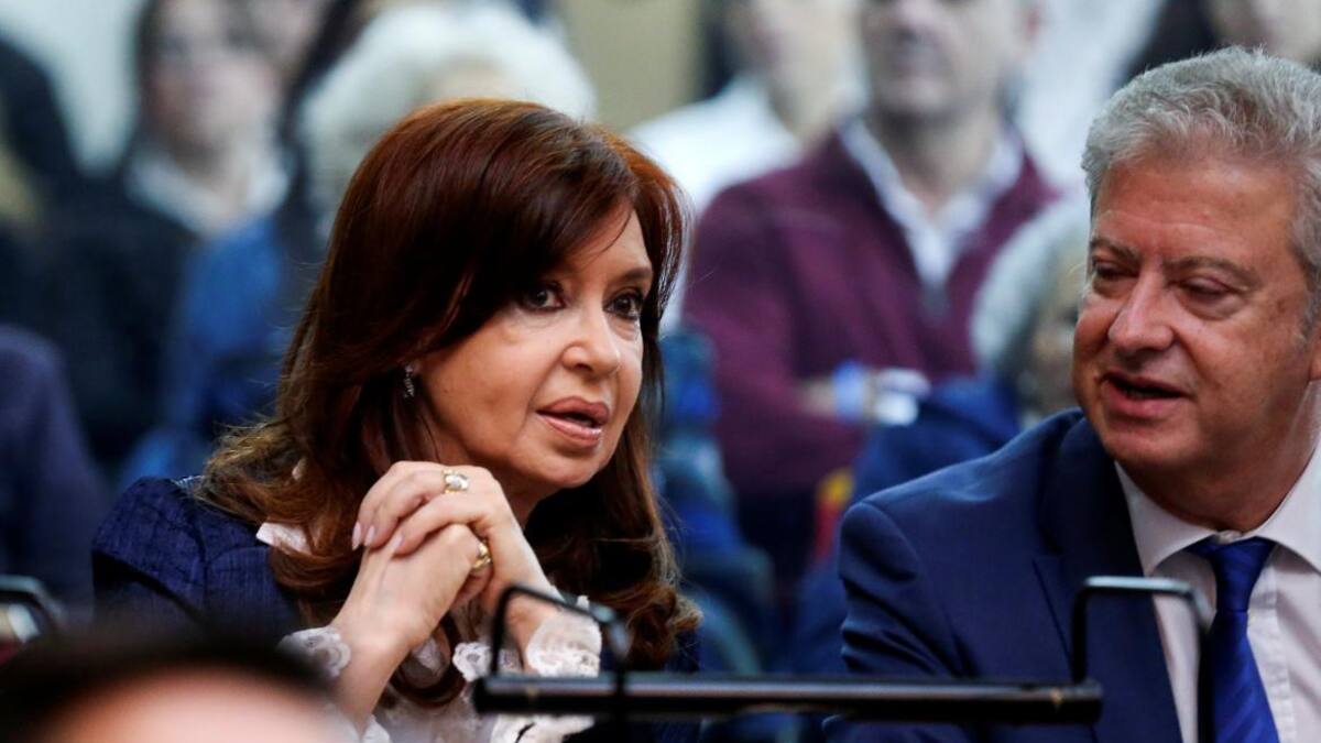 Cristina Kirchner en el banquillo de la causa Vialidad (Reuters)