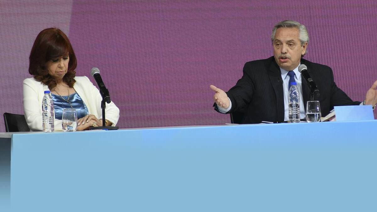 Cristina Kirchner y Alberto Fernández, Gobierno, NA