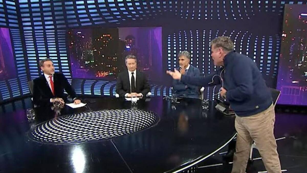 Cruce al aire de Luis Majul y Alfredo Casero. Video: Captura de TV.