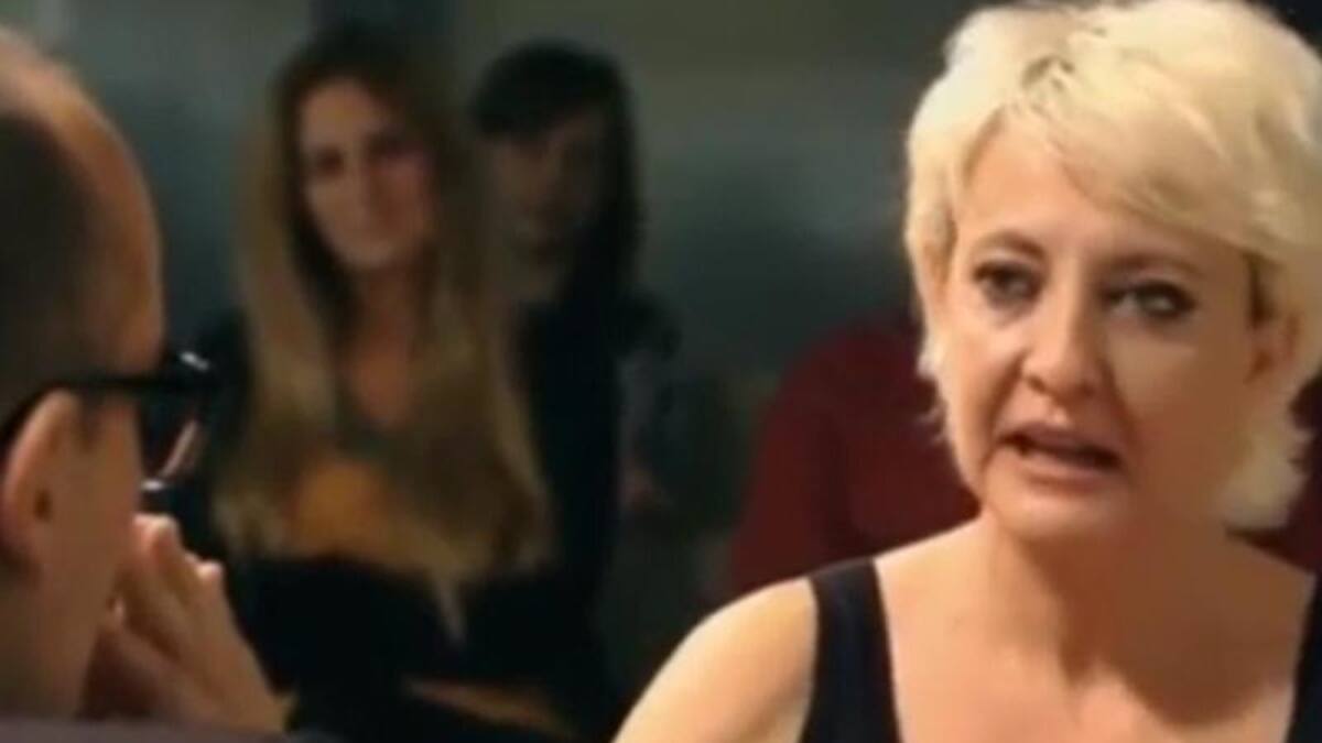 Cruce entre profesor y actríz por la educación