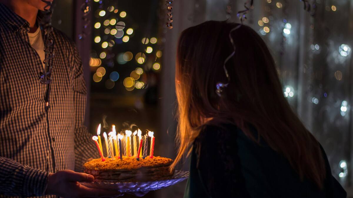 Cumpleaños, festejo, nacimiento. Foto: Unsplash