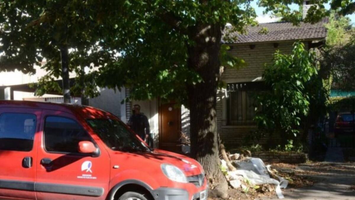 Custodios de Hebe de Bonafini se tirotearon con motochorros en La Plata, NA