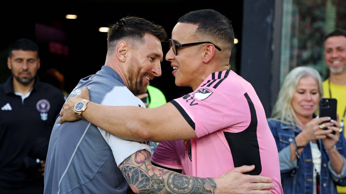 Daddy Yankee y Messi. Foto: Reuters.