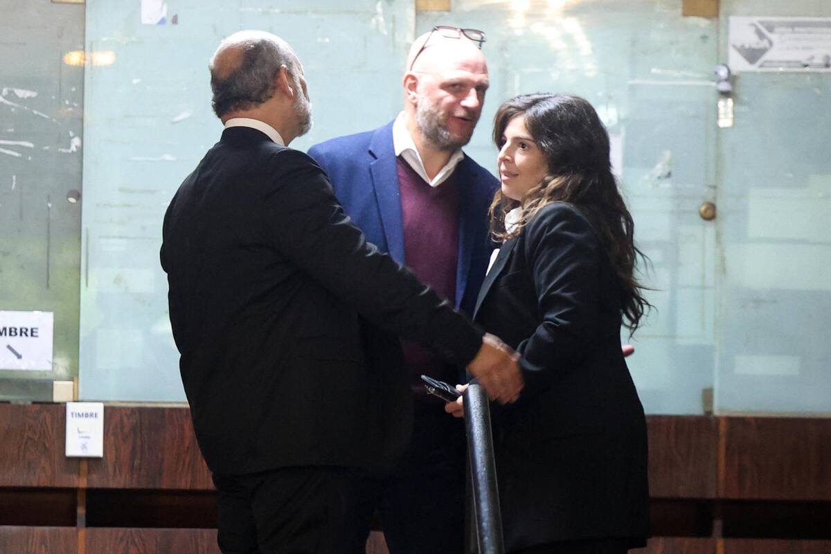 Dalma Maradona apuntó contra los médicos a cargo de su padre. Foto: EFE.