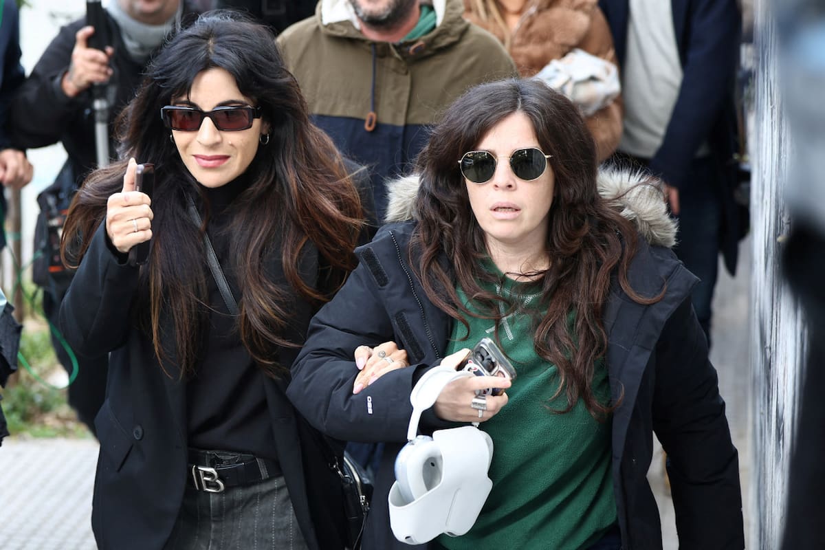 Dalma Maradona y Gianinna Maradona en el juicio por la muerte de Maradona. Foto: REUTERS.