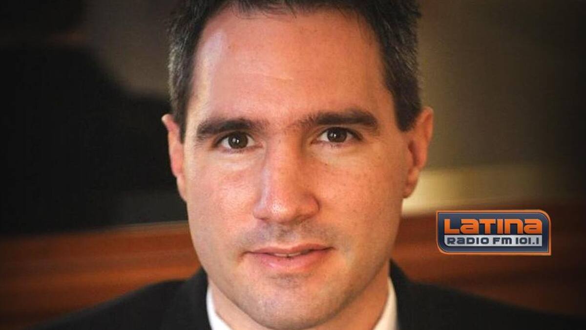 Damián Di Pace, economía, Radio Latina 101.1